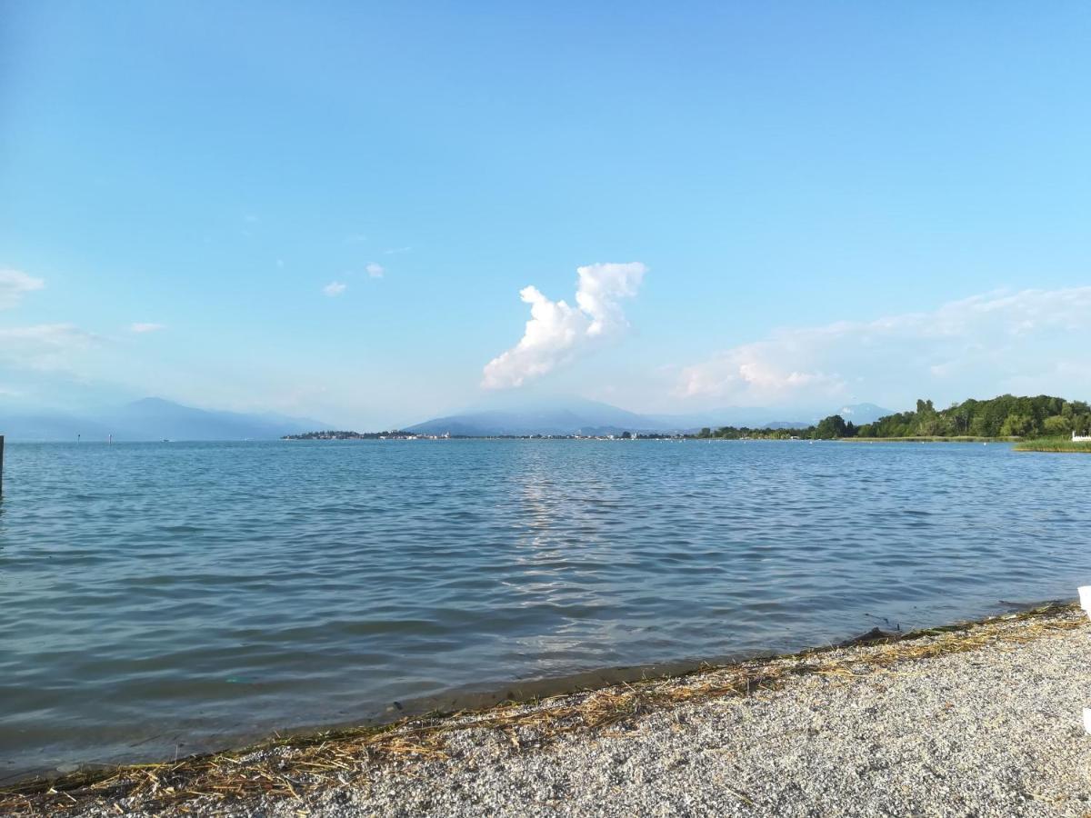 Apartament Casa Gisela Desenzano del Garda Zewnętrze zdjęcie