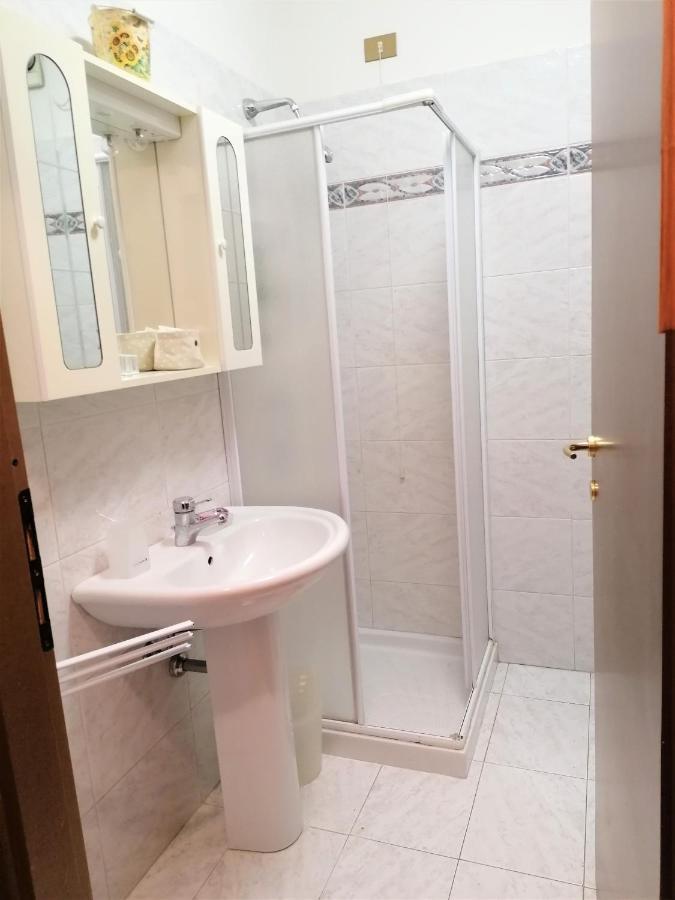 Apartament Casa Gisela Desenzano del Garda Zewnętrze zdjęcie